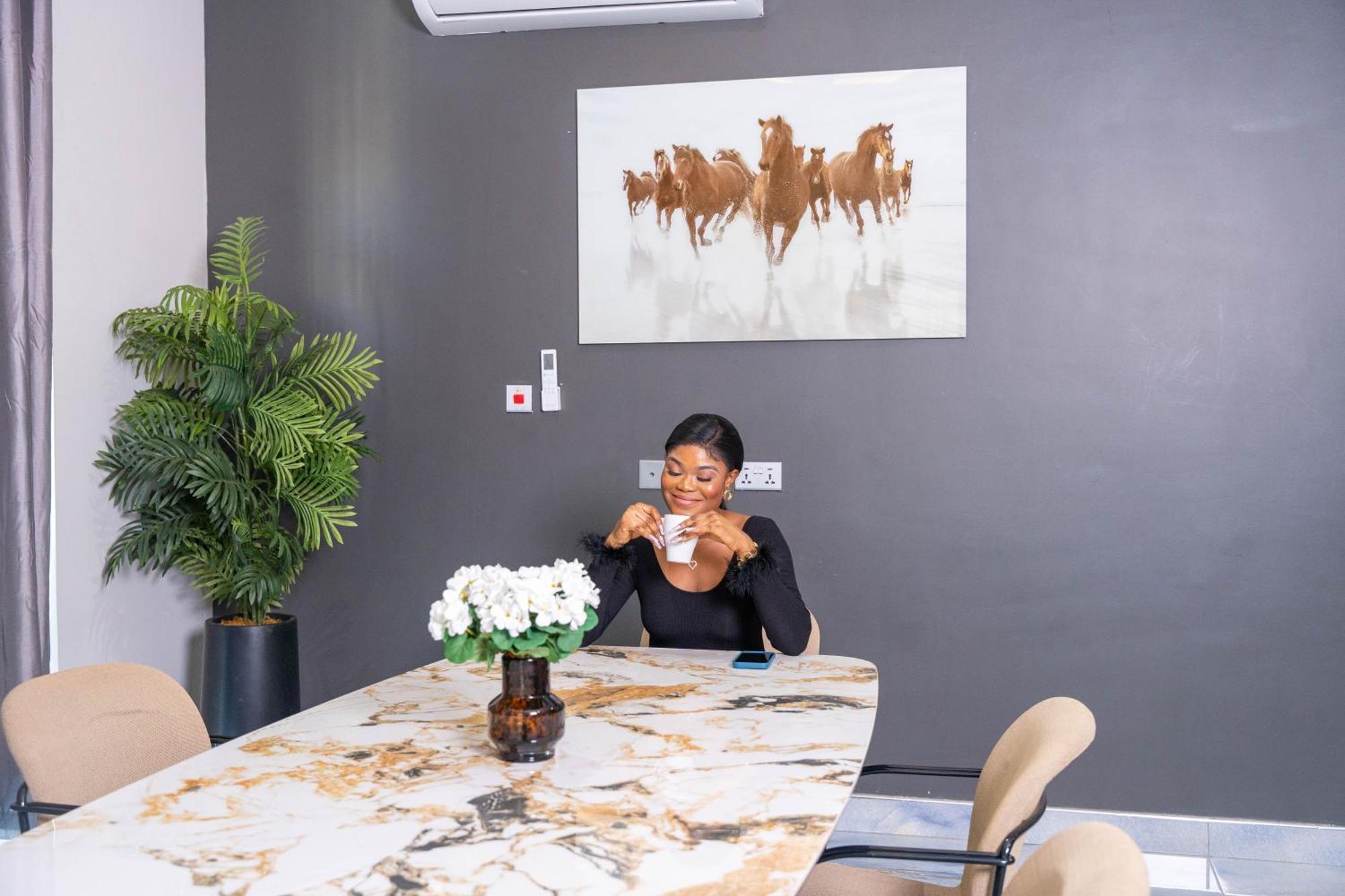 Adonai Luxe Apartment Tema Εξωτερικό φωτογραφία